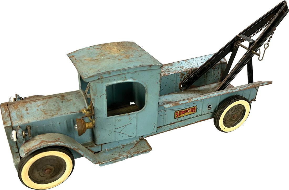 STRUCTO WRECKER W/ ELECTRIC LIGHTS (1 of 4)