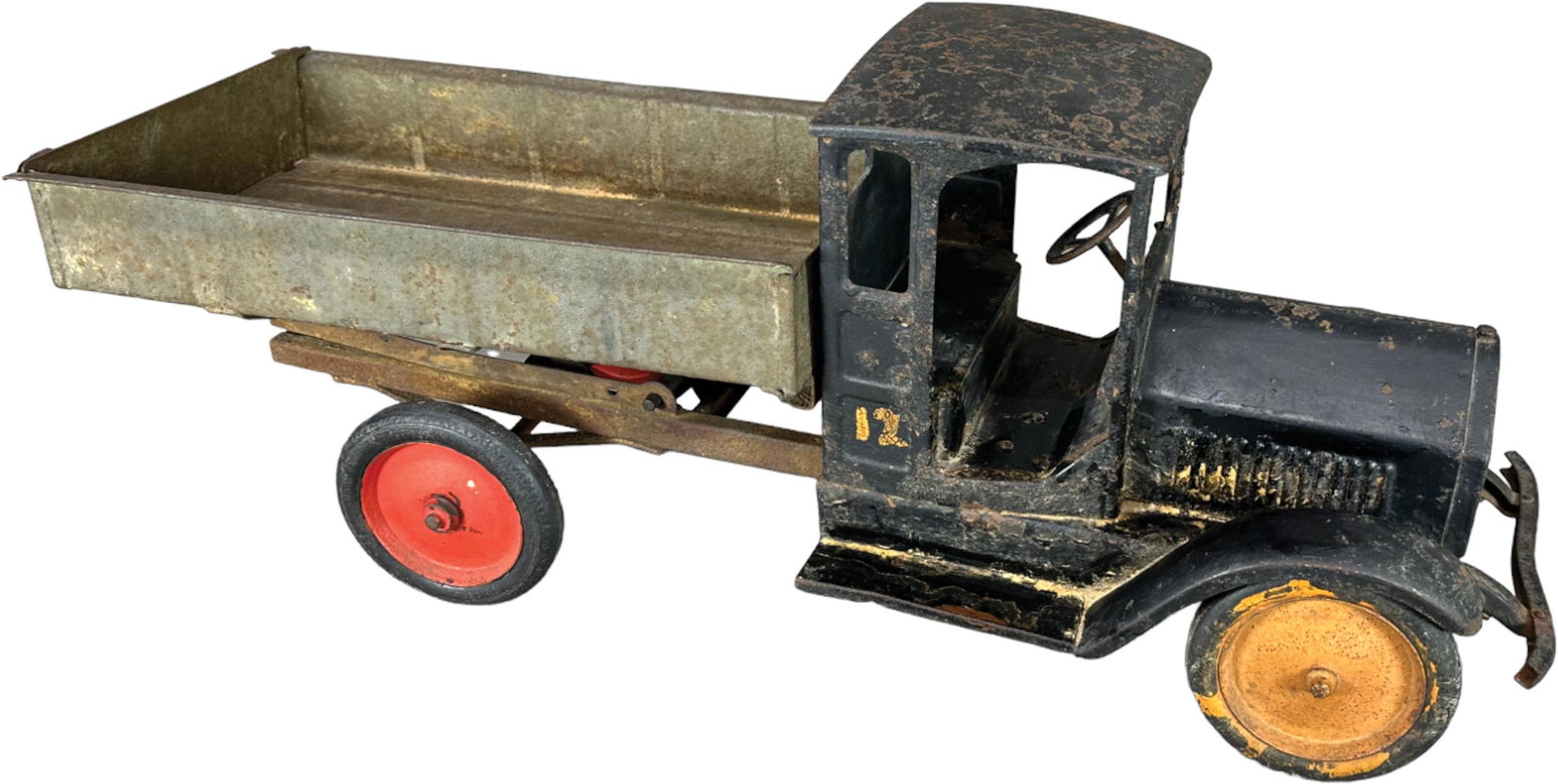 STURDITOY CONSTRUCTION DUMP TRUCK (1 of 5)