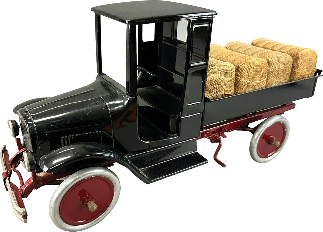 BUDDY L MODIFIED DUMP TRUCK: 1381. BUDDY L MODIFIED DUMP TRUCK | USA | 25" l. | Professionally Restored with some replacement parts. | $300 - $600