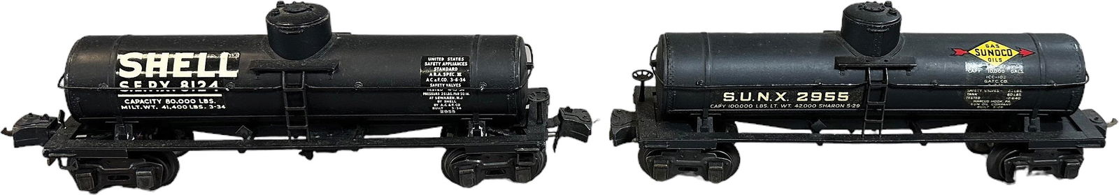 PREWAR LIONEL SEMI-SCALE TANKERS (1 of 5)