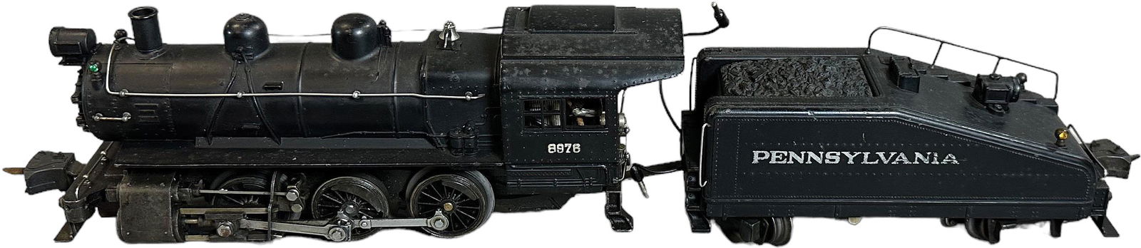 PREWAR LIONEL 0-6-0 SWITCHER: 149. PREWAR LIONEL 0-6-0 SWITCHER | 0 gauge. | 9.5" l. | (Excellent to Pristine Condition) | $300 - $600