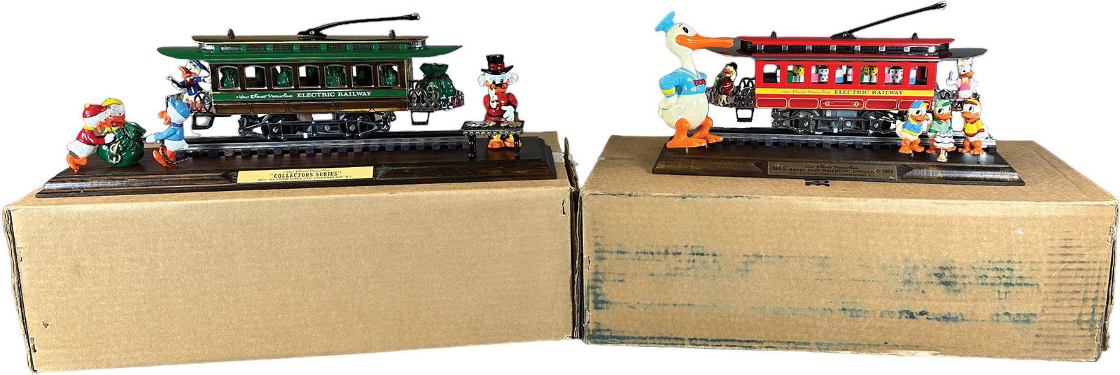 TWO BOXED PRIDE LINES DISNEY TROLLEYS (1 of 8)