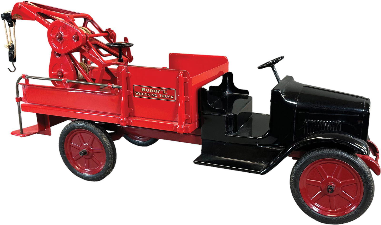 BUDDY L WRECKER TRUCK (1 of 7)