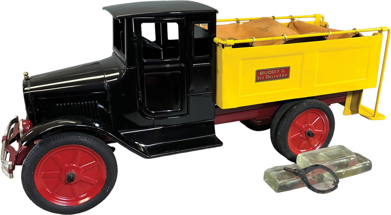 BUDDY L DELUXE ICE DELIVERY: 344. BUDDY L DELUXE ICE DELIVERY | 25" l. | Contemporary example, Near Mint. | $400 - $800