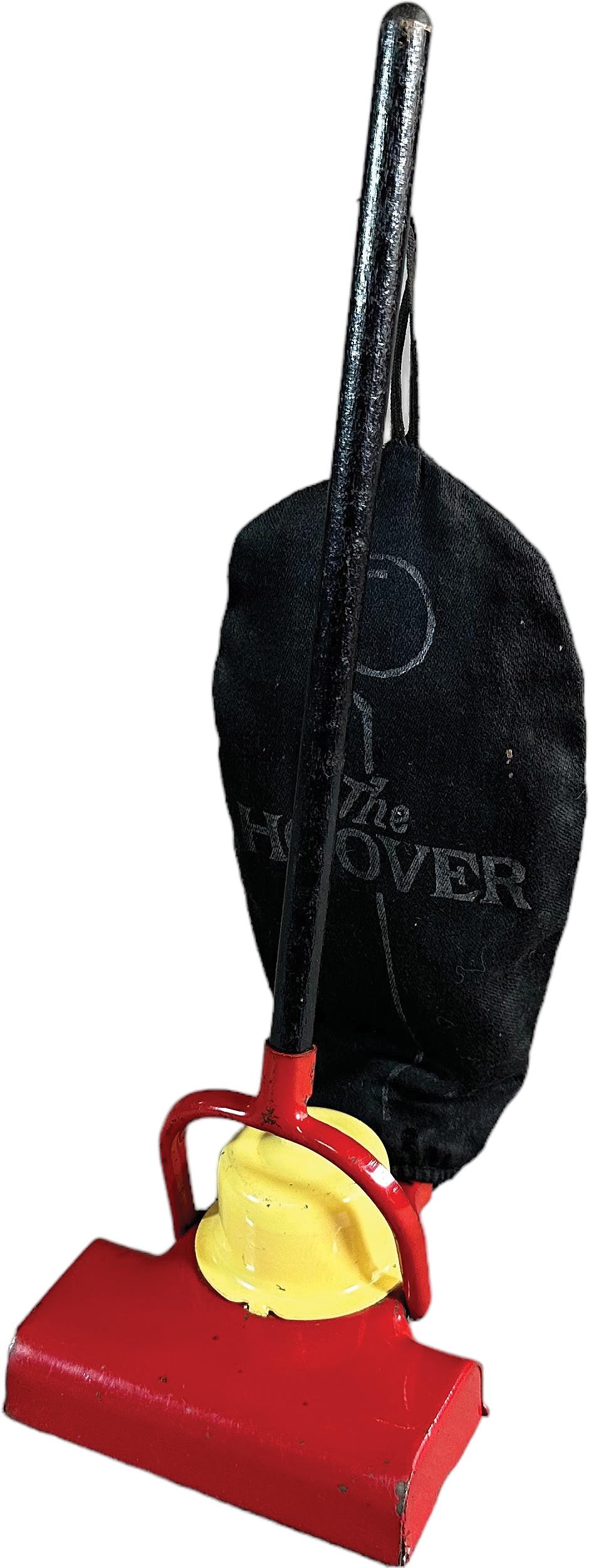 WYANDOTTE HOOVER VACUUM CLEANER (1 of 5)