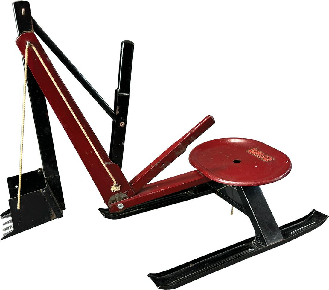 BUDDY L SIT ON EXCAVATOR ON SKI: 470. BUDDY L SIT ON EXCAVATOR ON SKI | 16" h. | (Excellent Condition) | $100 - $200