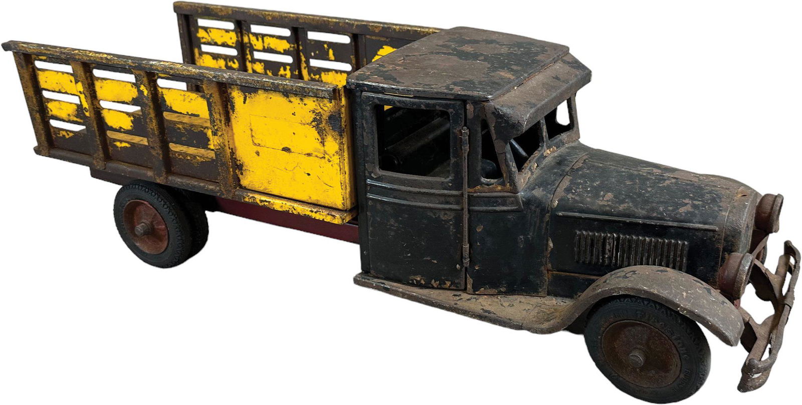 BUDDY L JUNIOR CITY DRAY TRUCK: 474. BUDDY L JUNIOR CITY DRAY TRUCK | 24" l. | An original truck with a good amount of outdoor wear and tear. | $500 - $1,000