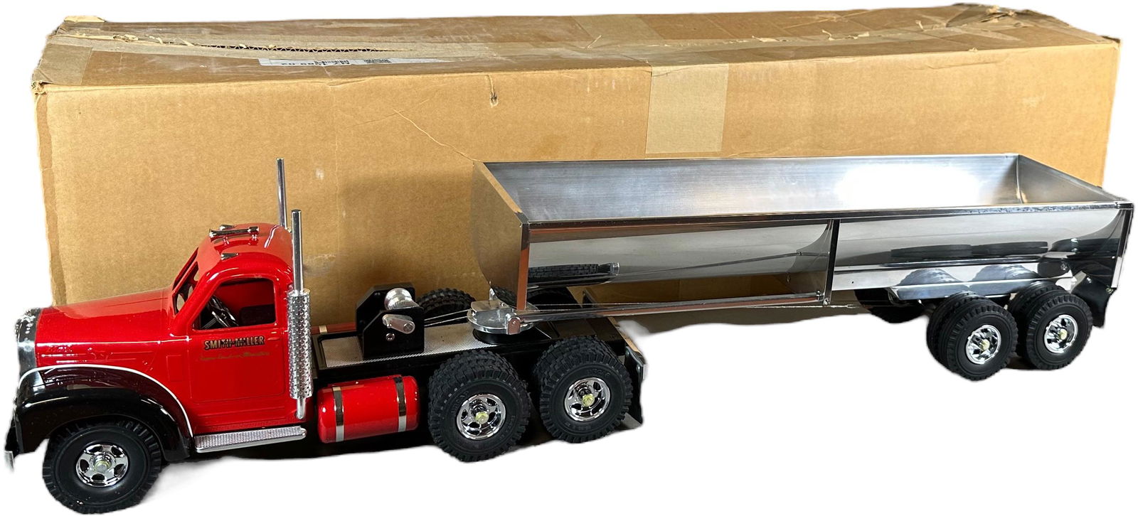 BOXED SMITH MILLER MACK SEMI (1 of 4)