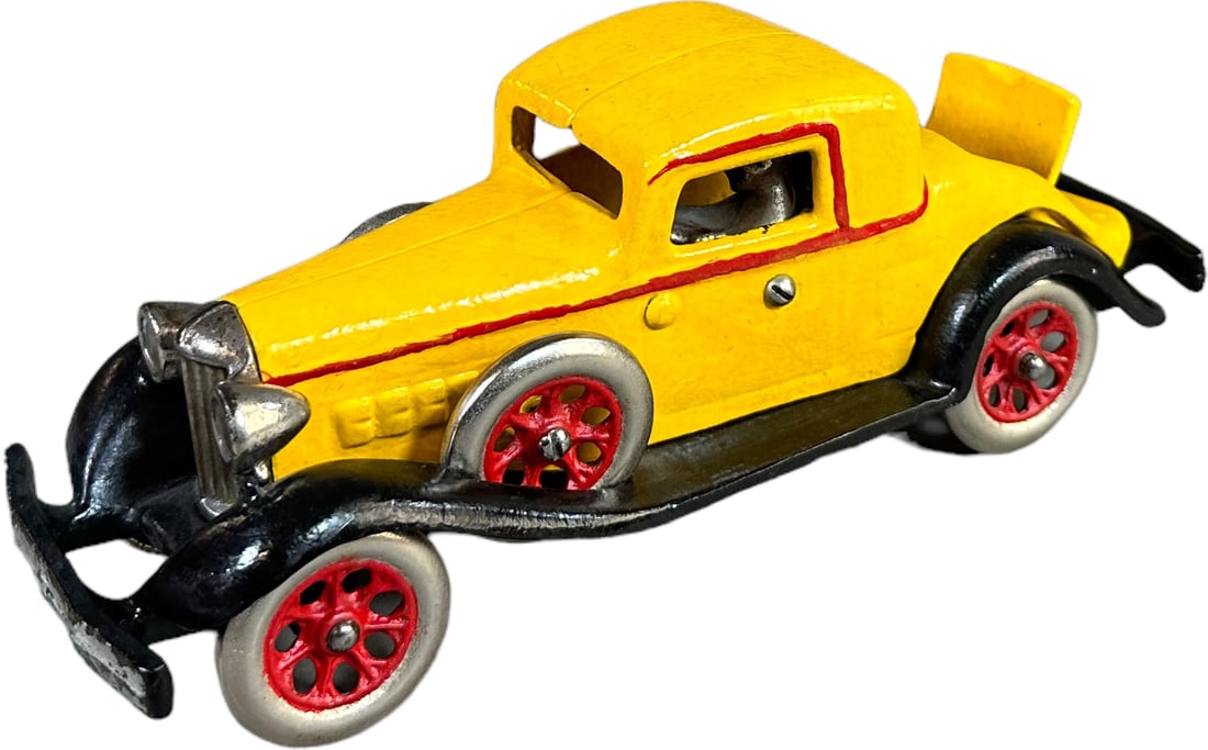 ARCADE REO ROYALE COUPE (1 of 9)