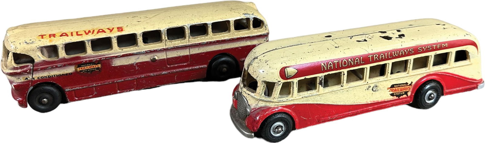 TWO NATIONAL TRAILWAYS BUSSES (1 of 8)