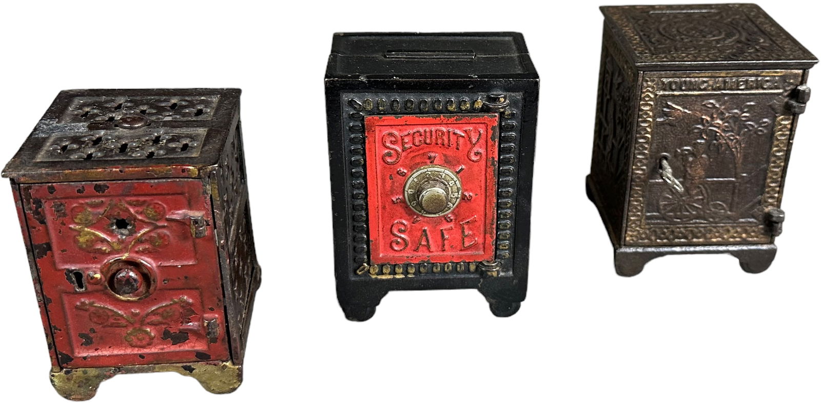 THREE SMALL SAFE STILL BANKS (1 of 4)