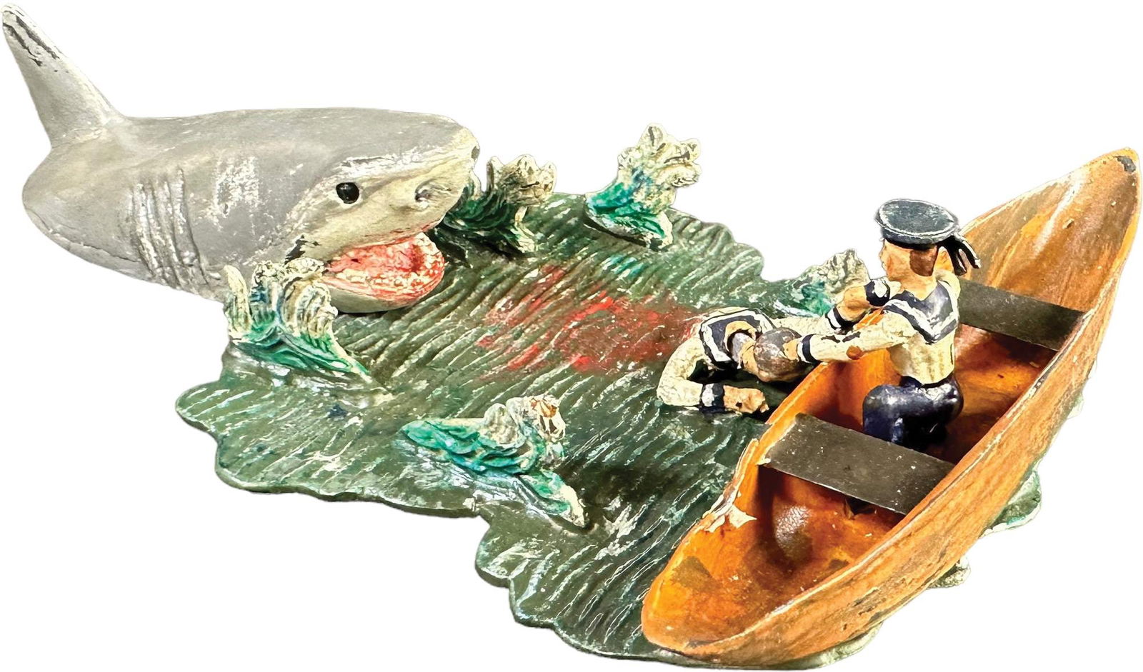 HEYDE TYPE LEAD SHARK ATTACK SCENE (1 of 6)