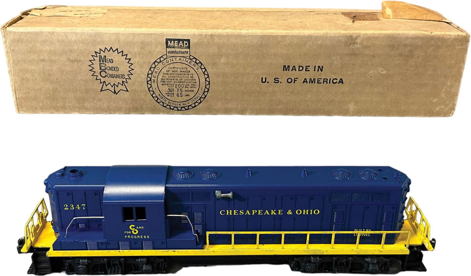 BOXED POST WAR LIONEL NO 2347 GP-7 LOCOMOTIVE (1 of 4)
