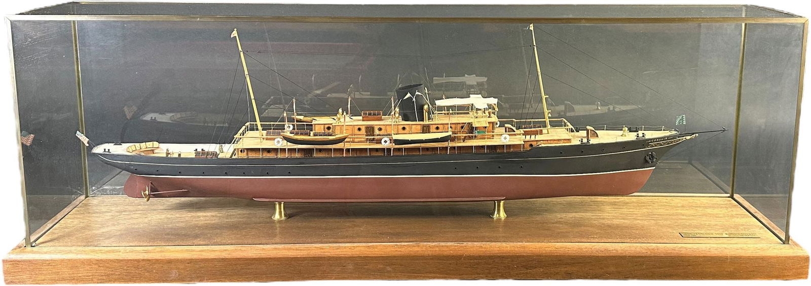 S.Y.CORSAIR MODEL SHIP (1 of 13)