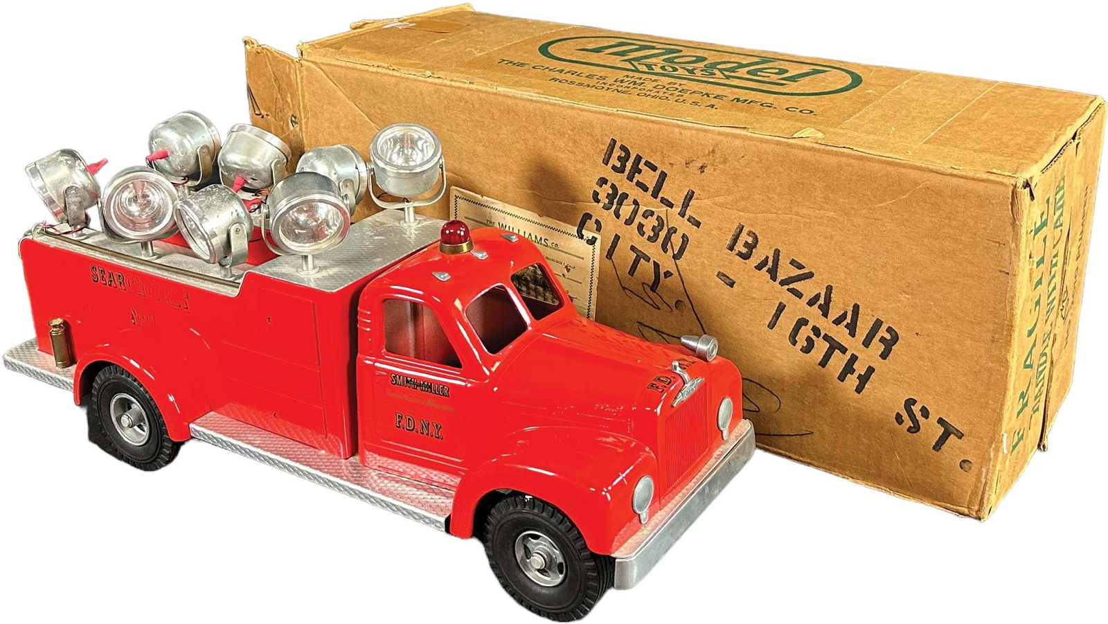 BOXED SMITH MILLER NO1 SEARCHLIGHT TRUCK (1 of 7)