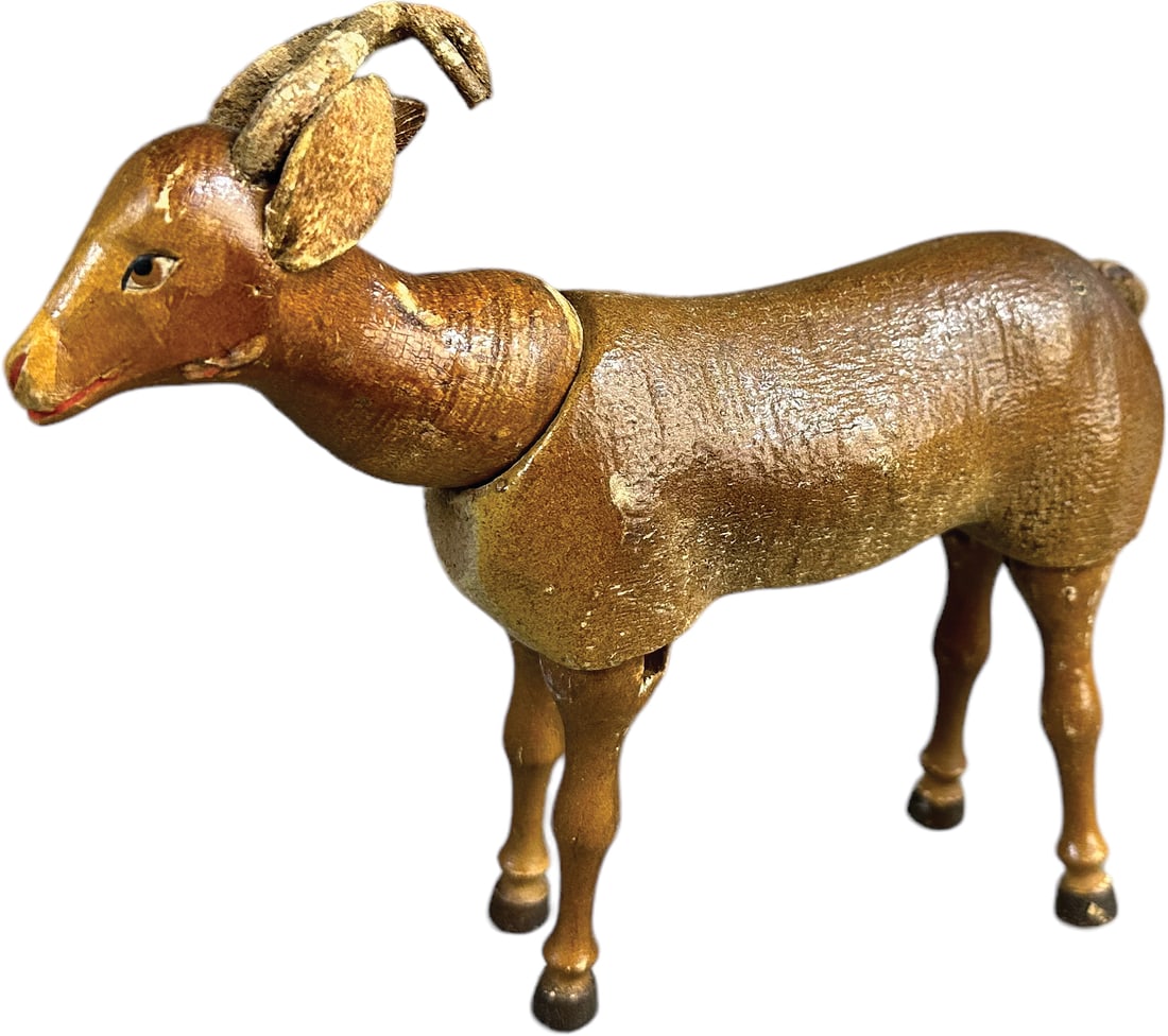 SCHOENHUT PAINTED EYE GAZELLE (1 of 5)