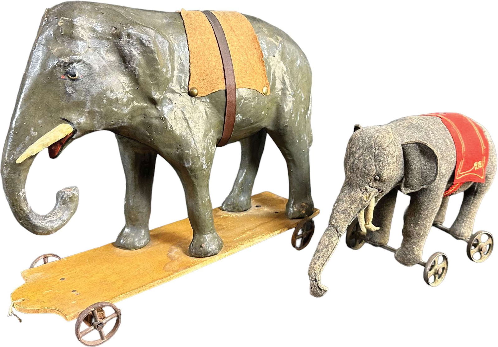 TWO LARGE ELEPHANT PULL TOYS (1 of 6)