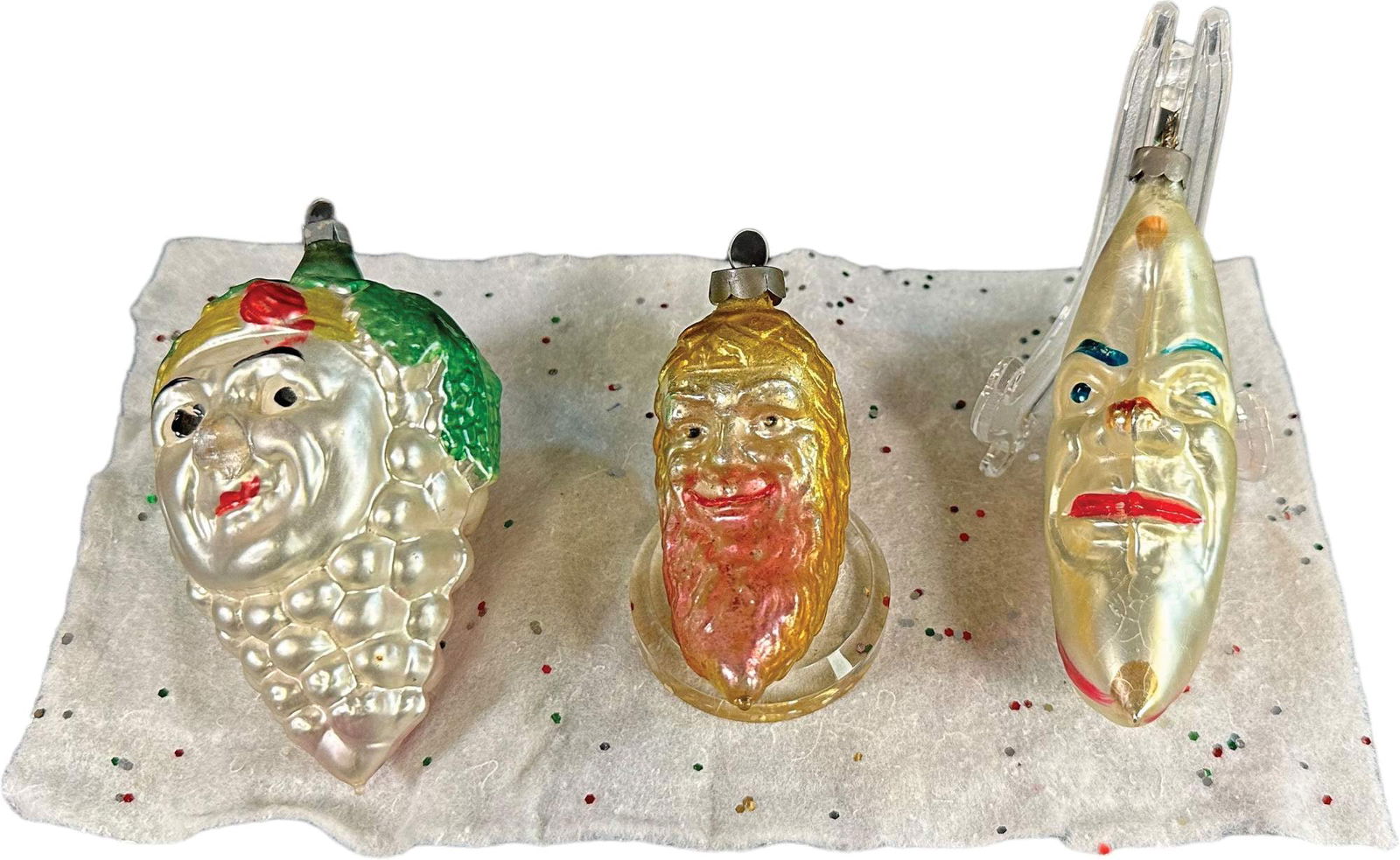 THREE GERMAN GLASS BLOWN ORNAMENTS (1 of 4)