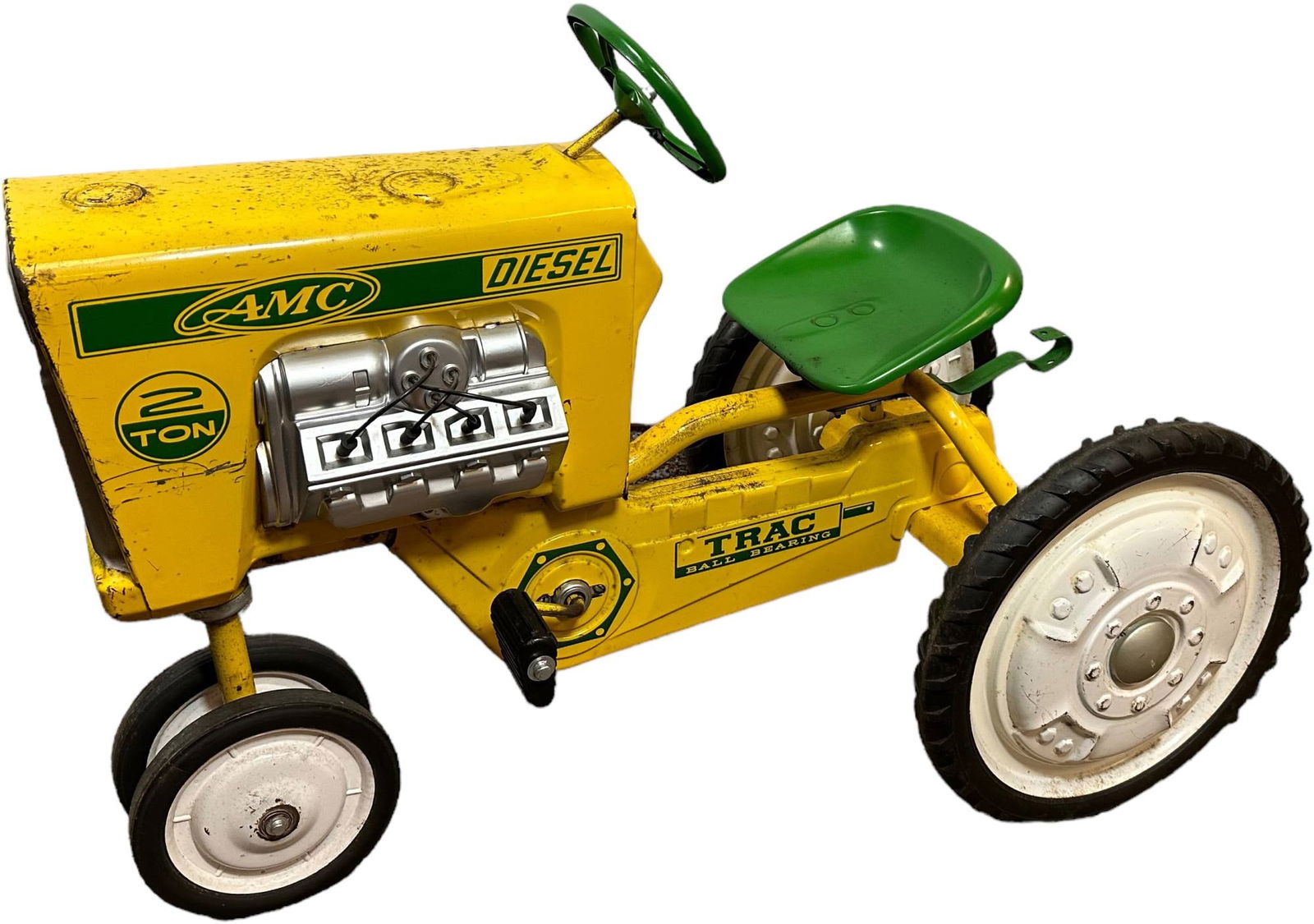 AMC DIESEL 2 TON PEDAL TRACTOR (1 of 6)