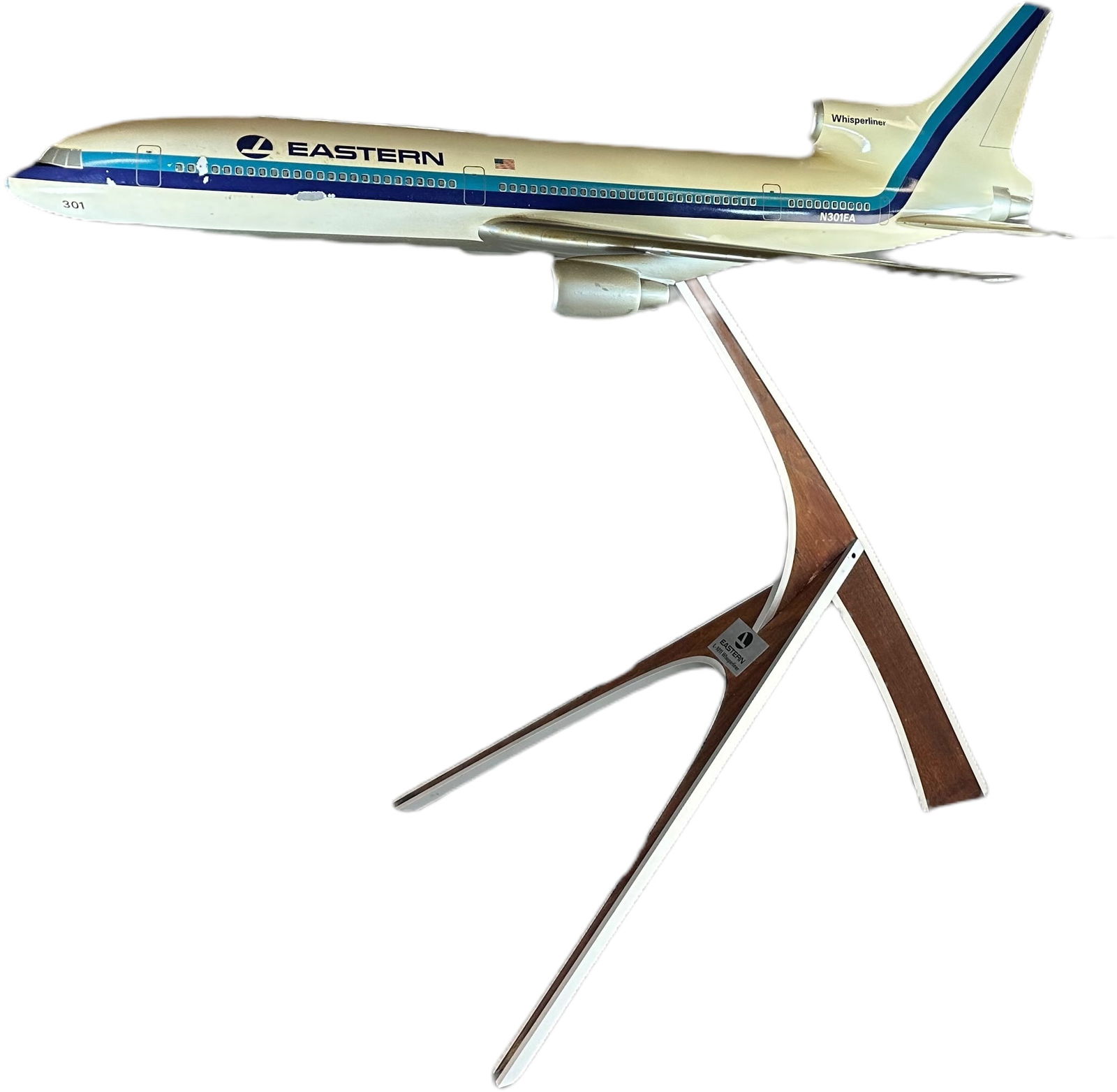 MASSIVE EASTERN AIRLINES TRAVEL AGENCY MODEL (1 of 9)