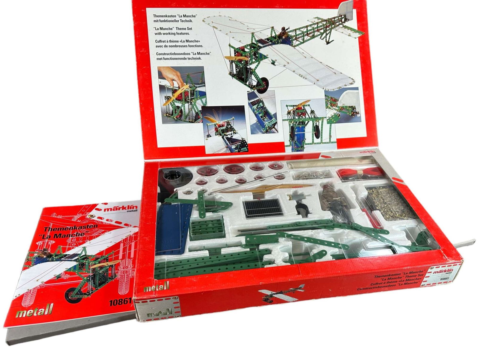 LOT OF TWO MARKLIN ERECTORS SETS (1 of 8)