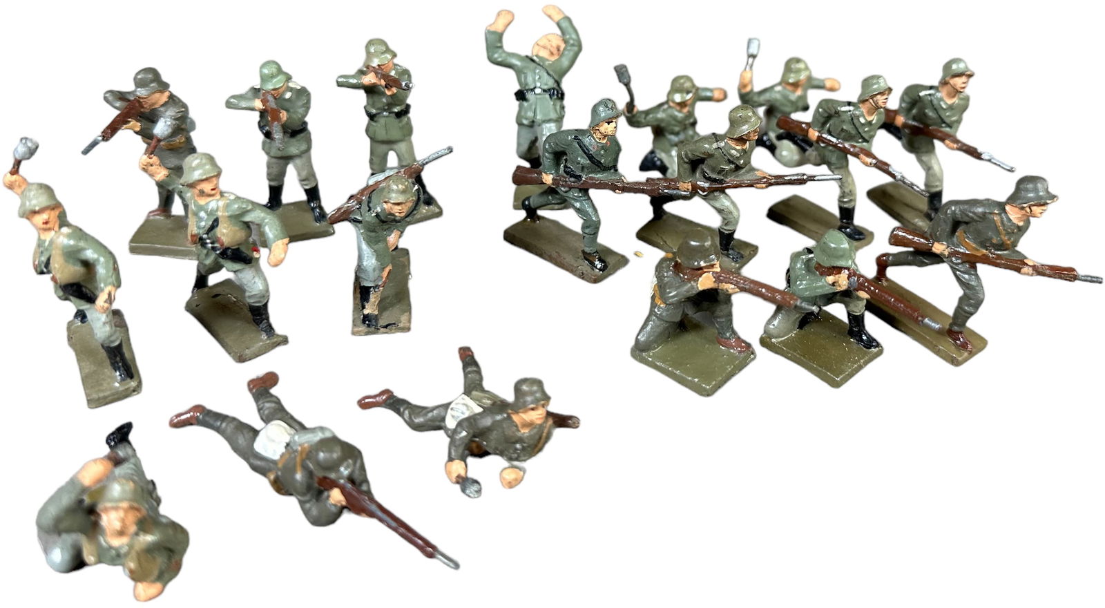 LINEOL 4CM COMPOSITION SOLDIERS (1 of 3)