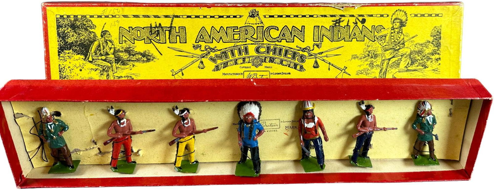 BRITAINS SET #150 AMERICAN INDIANS (1 of 4)
