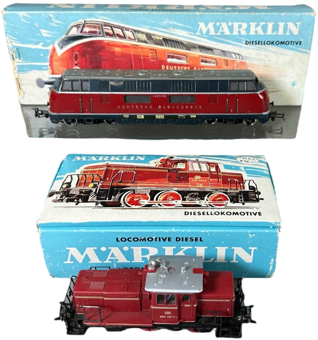 MARKLIN HO GAUGE 3065 AND 3021 LOCOMOTIVES: 547. MARKLIN HO GAUGE 3065 AND 3021 LOCOMOTIVES | HO gauge. | 9" l. | (Pristine Condition) | $100 - $200