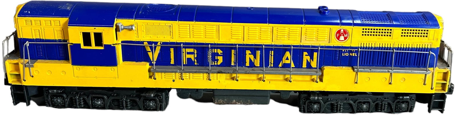 LIONEL POSTWAR VIRGINIAN TRAINMASTER: 576. LIONEL POSTWAR VIRGINIAN TRAINMASTER | 0 gauge. | 16"l. | Oxidation to battery box, otherwise (Excellent Condition) | $200 - $400