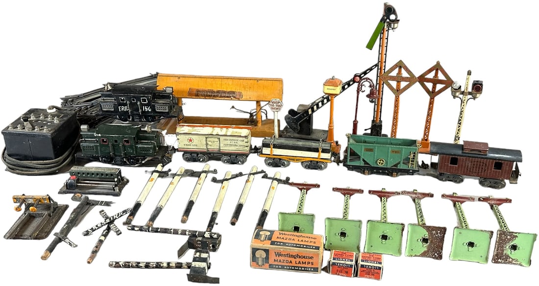 GROUPING OF TRAINS & ACCESSORIES (1 of 12)