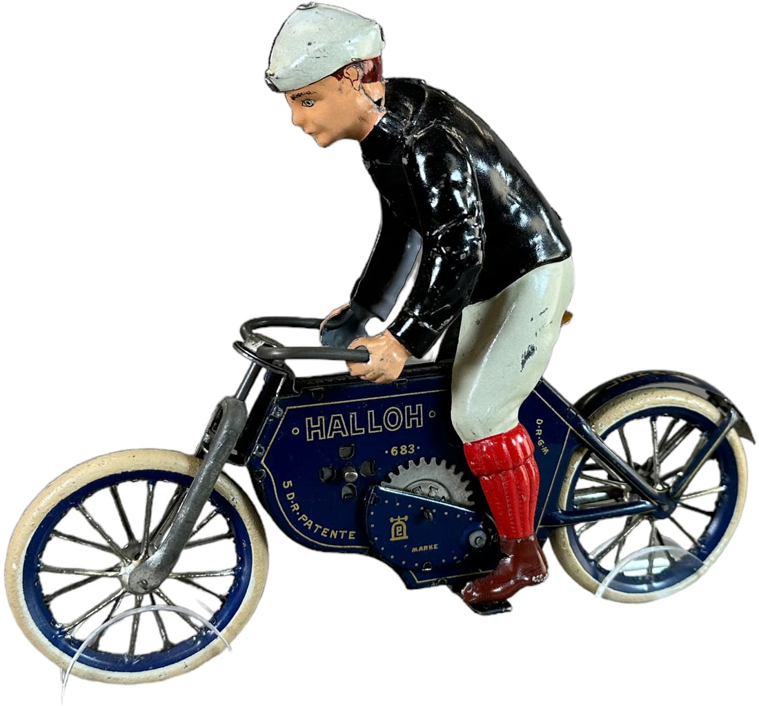 LEHMANN HALLOH MOTORCYCLE (1 of 6)