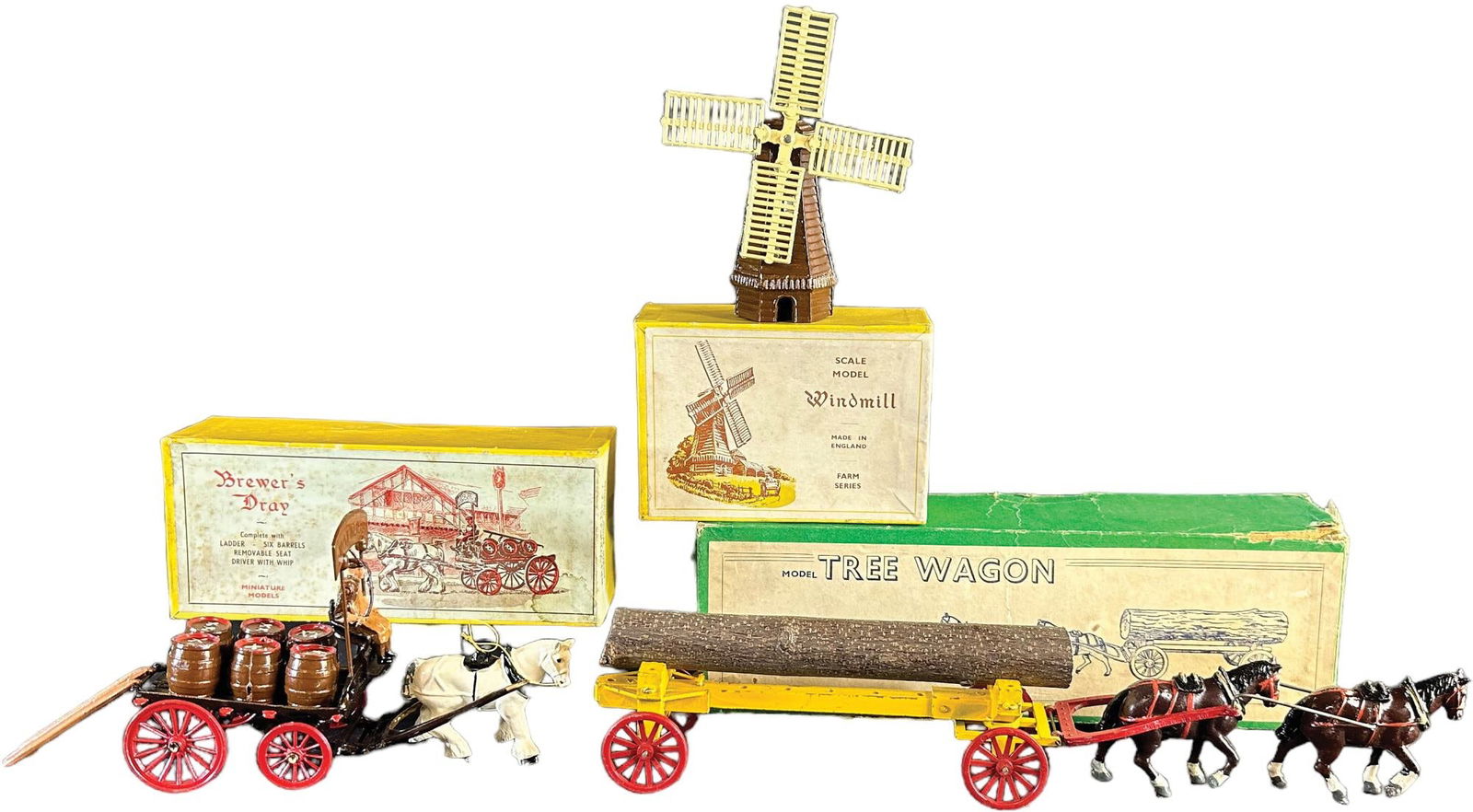 BOXED MADE IN ENGLAND CIVILIAN PIECES (1 of 5)