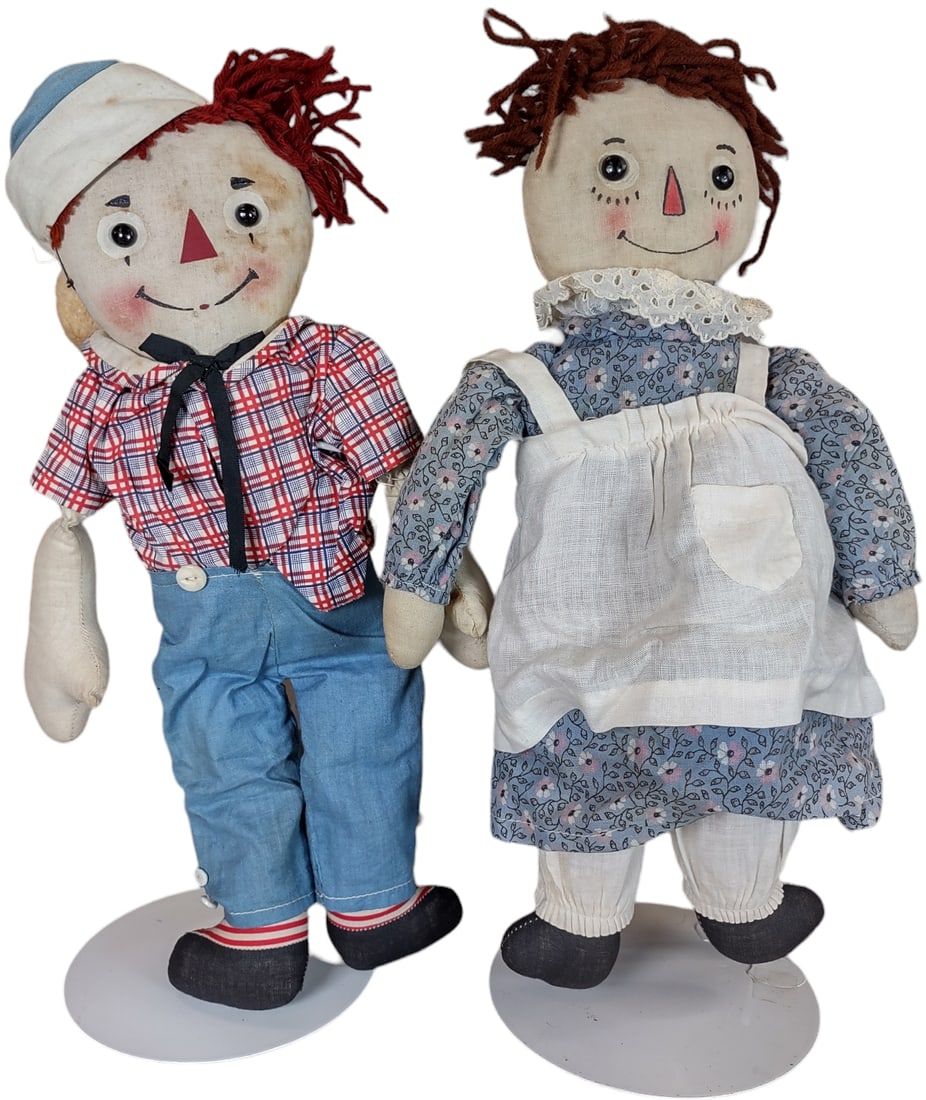 VOLLAND RAGGEDY ANN & ANDY DOLLS (1 of 6)