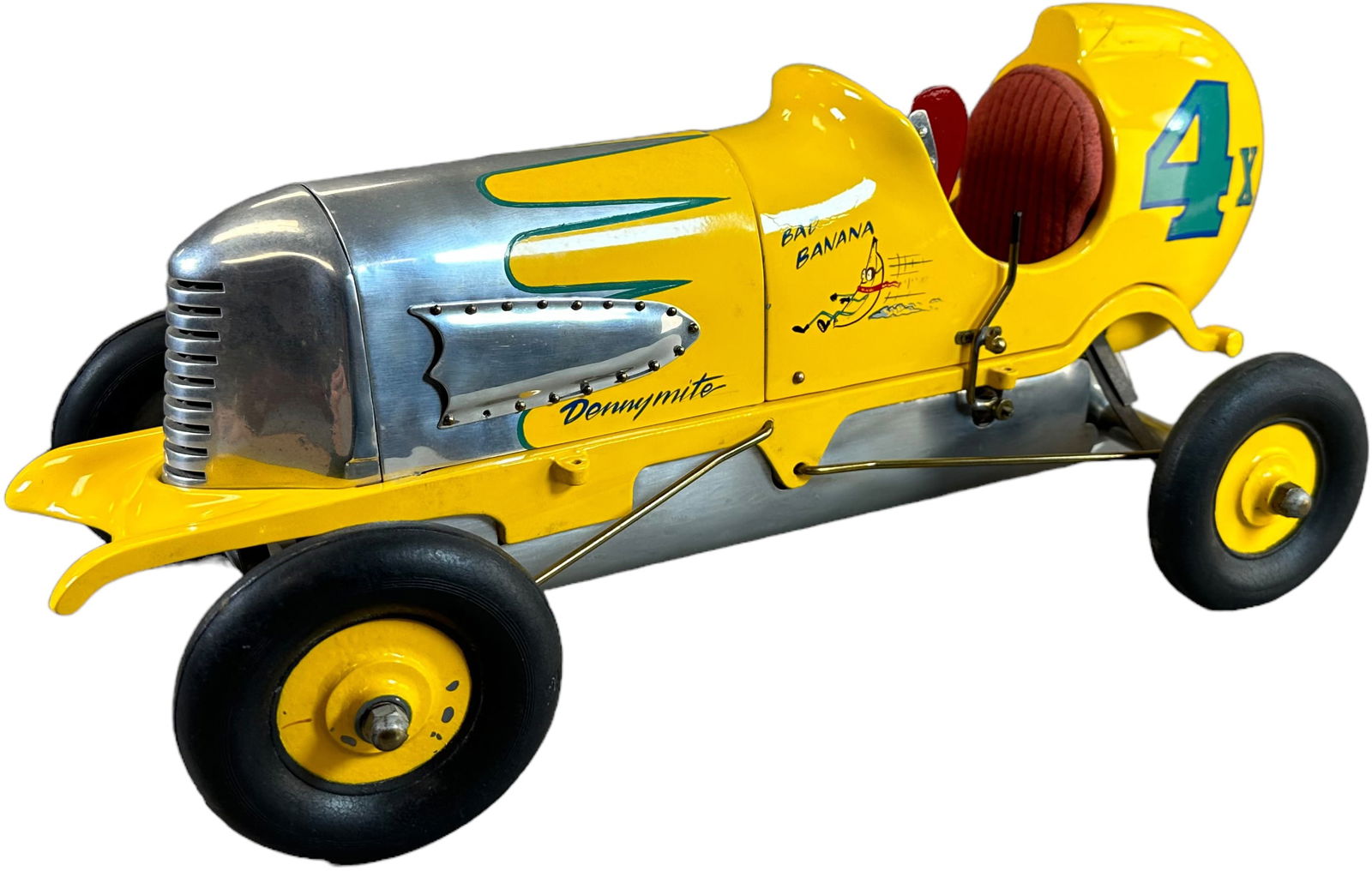 BAD BANANA GAS POWERED TETHER CAR (1 of 10)