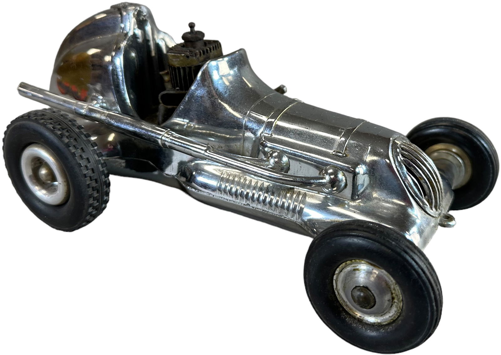 SILVER GAS POWERED TETHER CAR (1 of 6)