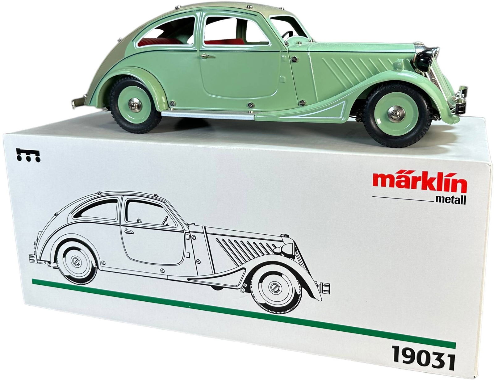 BOXED MARKLIN TWO TONE BUILDER COUPE (1 of 9)