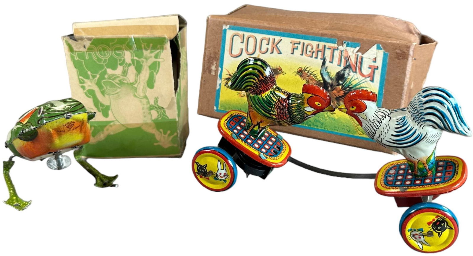 BOXED COCK FIGHTING & KURAMOCHI FROG (1 of 4)