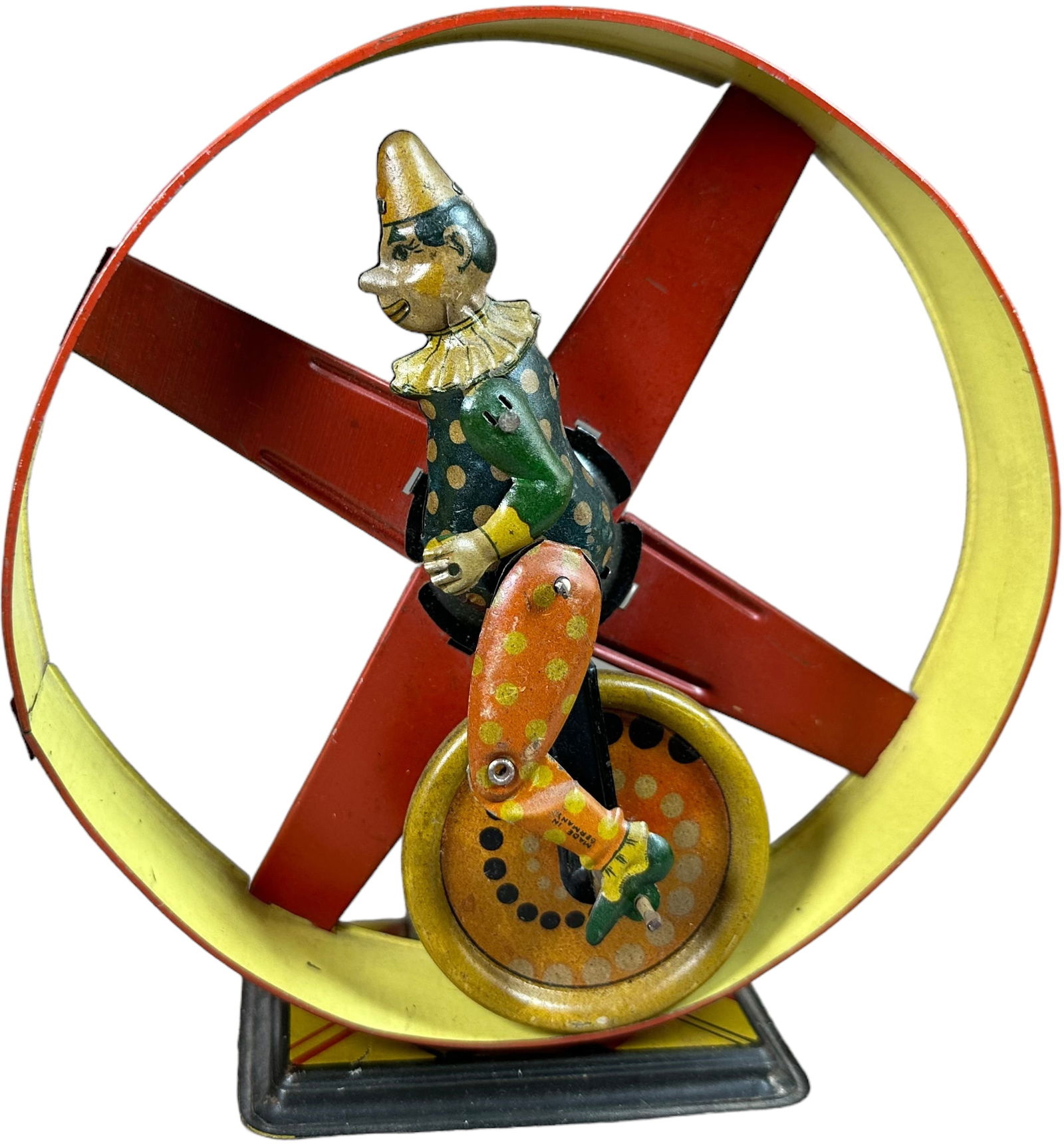 KELLERMANN CLOWN ON UNICYCLE HOOP (1 of 5)