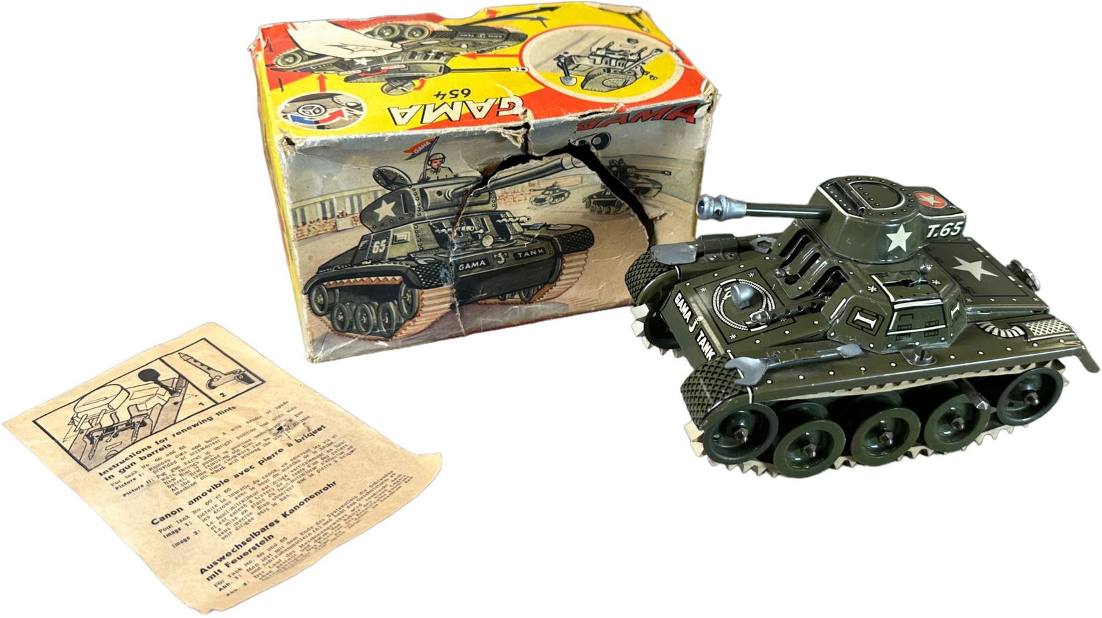 BOXED GAMA MONTAGE TANK (1 of 4)