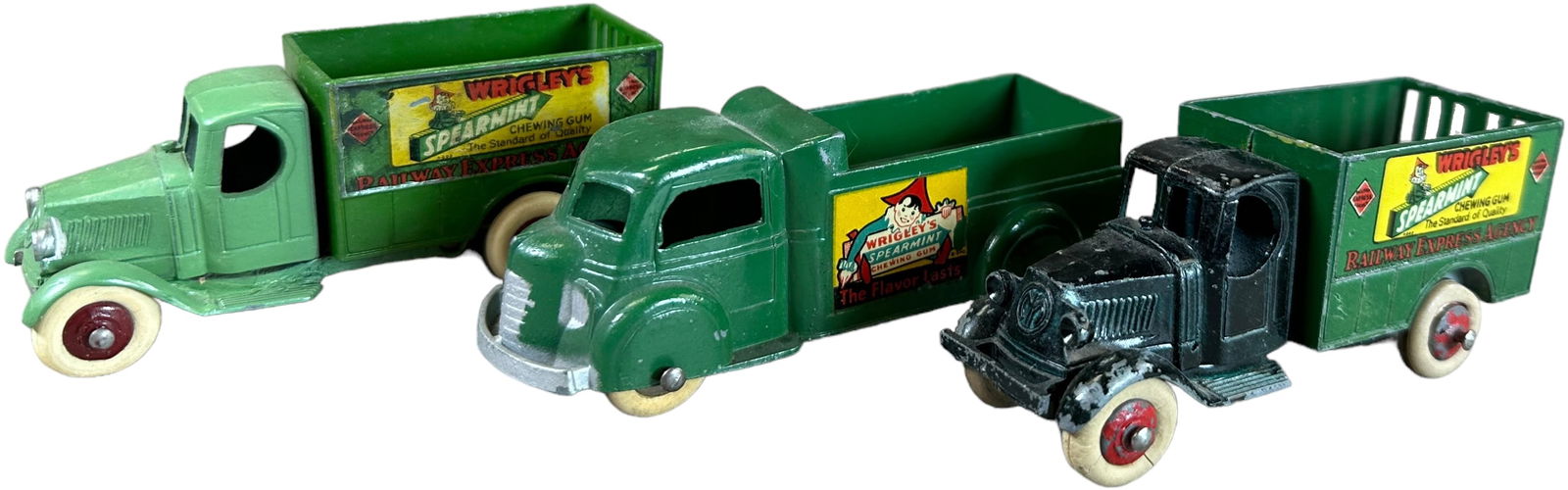 TOOTSIETOY WRIGLEYS GUM TRUCKS (1 of 4)