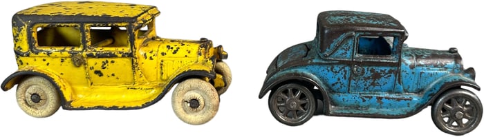 TWO ARCADE FORD MODEL A AUTOS