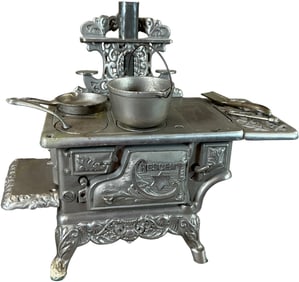 CRESCENT CAST IRON MINIATURE CHILDS STOVE