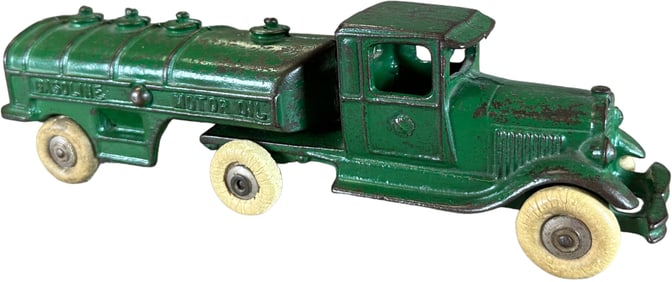 AC WILLIAMS GAS AND OIL TRACTOR AND TANKER