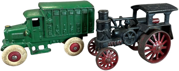 HUBLEY RALWAY EXPRESS W/ ARCADE AVERY TRACTOR