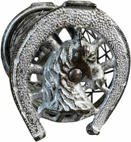HORSESHOE W/ WIRE MESH STILL BANK