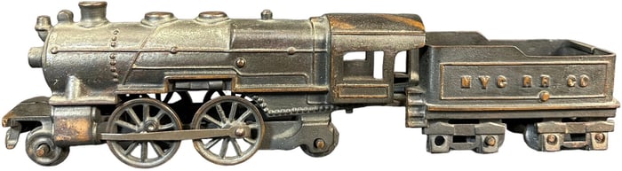 KENTON CAST IRON LOCOMOTIVE AND TENDER