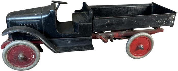 BUDDY L HAND CRANK DUMP