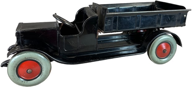 CHEIN HERCULES DUMP TRUCK