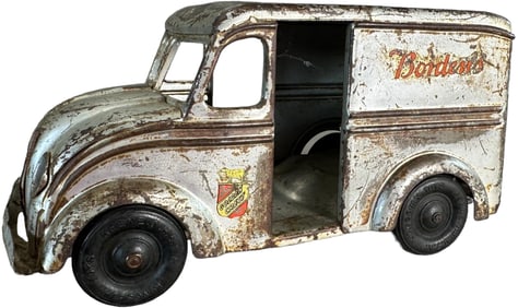 KINGSBURY BORDENS DAIRY DELIVERY TRUCK