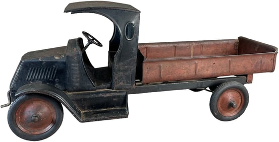 AMERICAN NATIONAL MACK DUMP TRUCK